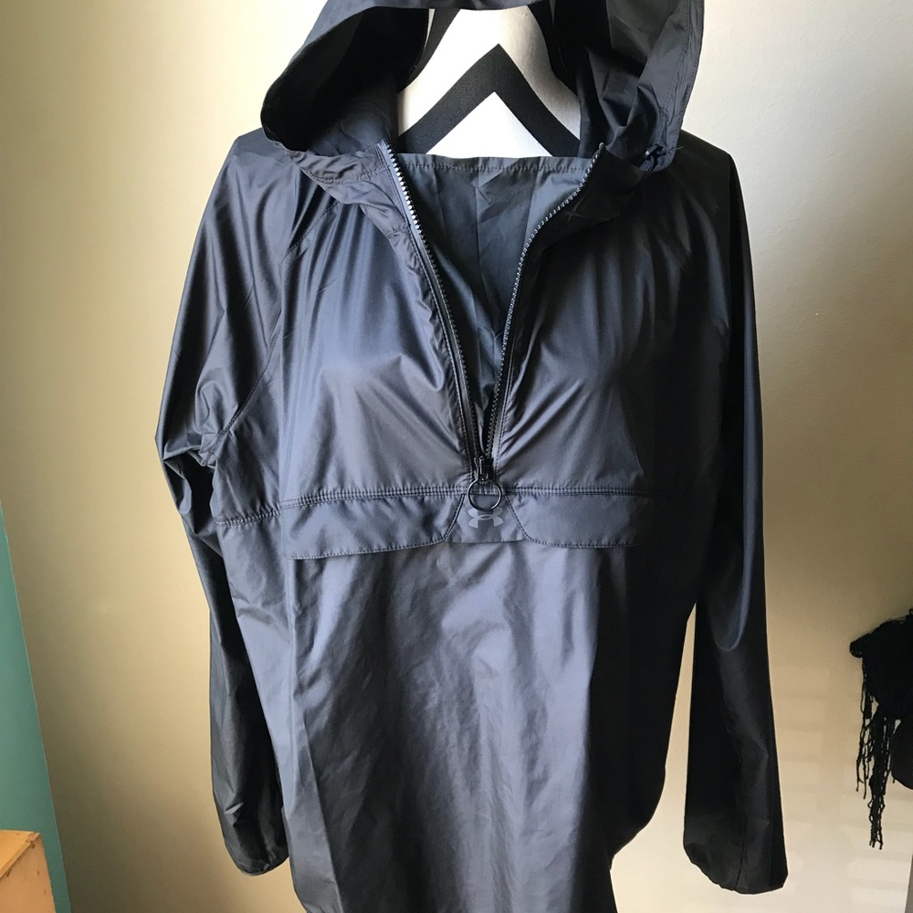 Women’s Under Armour windbreaker